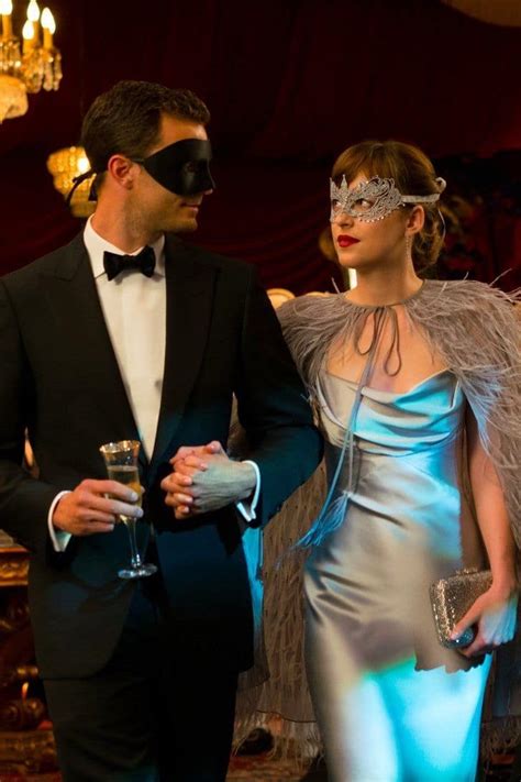 casino night dress attire
